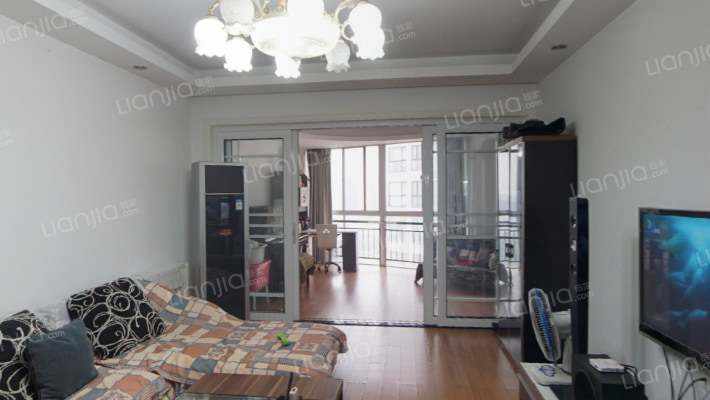 新安金沙豪庭二手房实景图