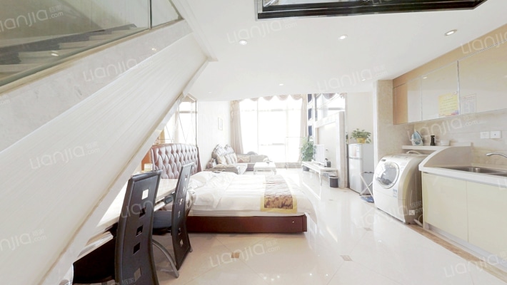 金润铂宫二手房实景图