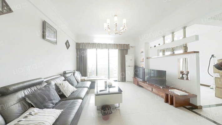 云天翠庭二手房实景图