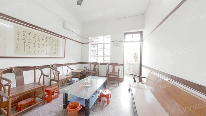 粮所小区二手房实景图