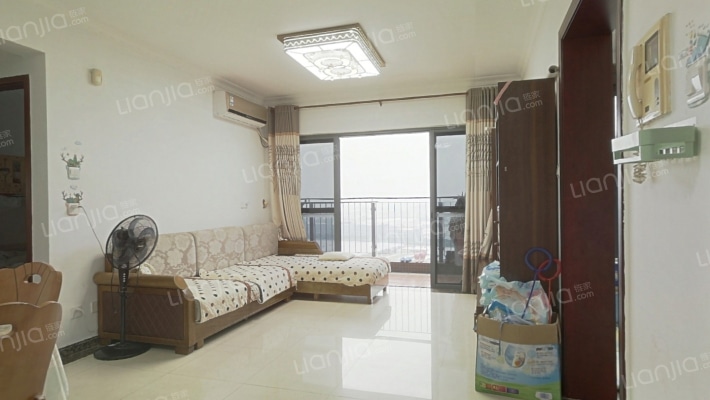 万科天景花园二手房实景图