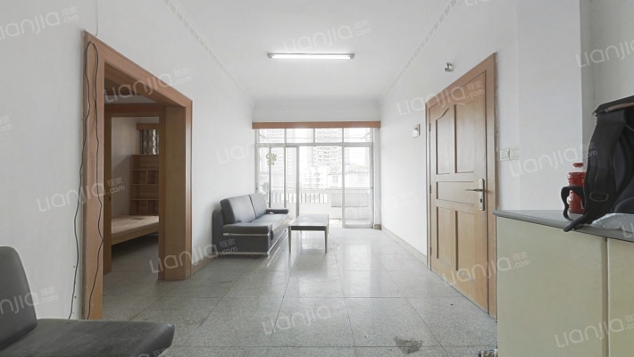 流花华侨新村二手房实景图