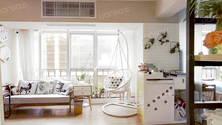 世纪假日广场二手房实景图