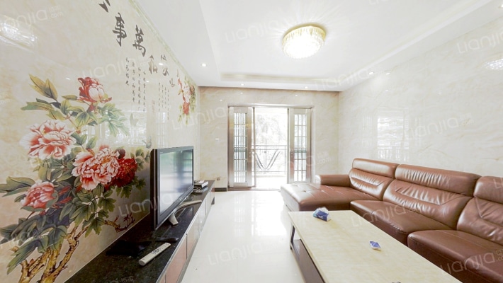 凰樵圣堡二手房实景图