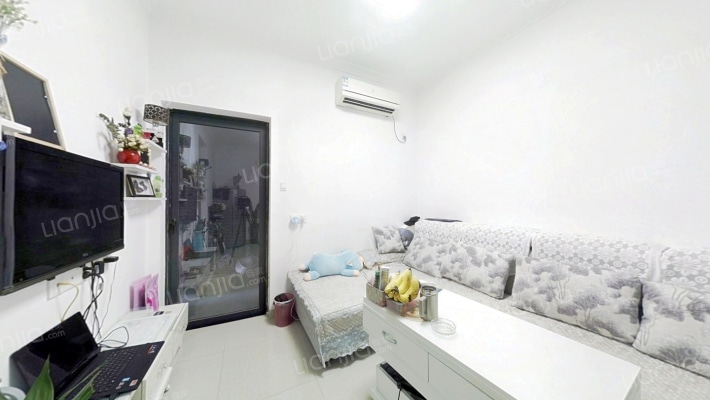 中港华庭二手房实景图