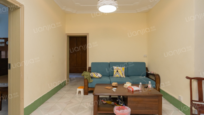 中级法院宿舍二手房实景图