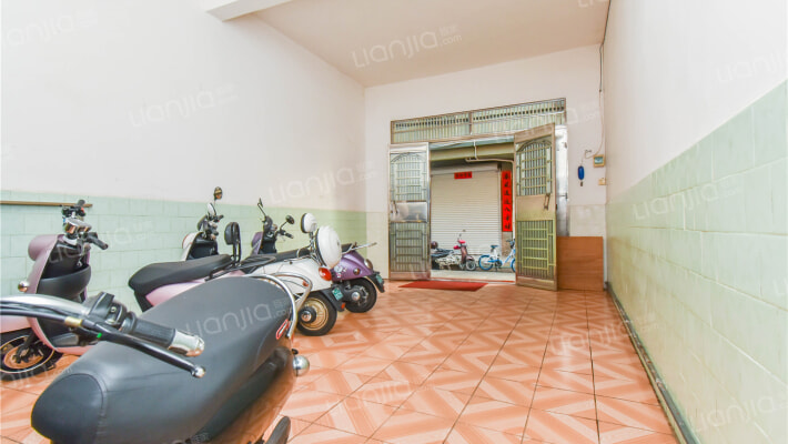 火烧床102号二手房实景图