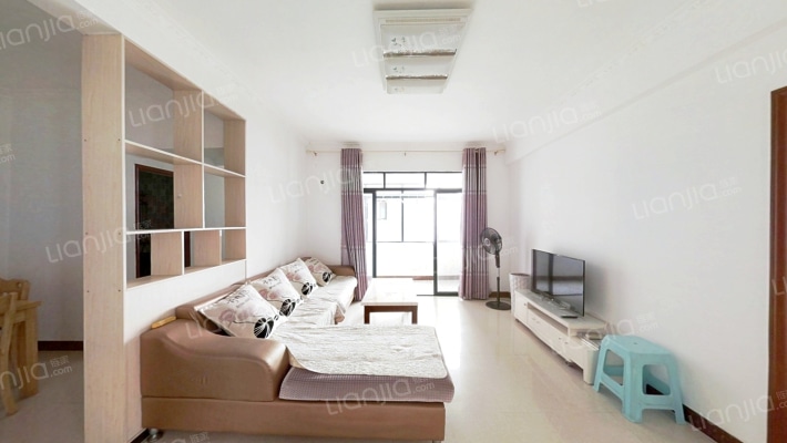 逢时海景大厦二手房实景图