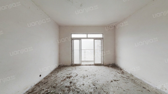 泰吉滨江二手房实景图