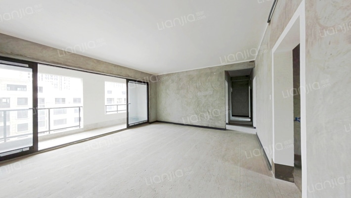 鲁能泰山7号八街区二手房实景图