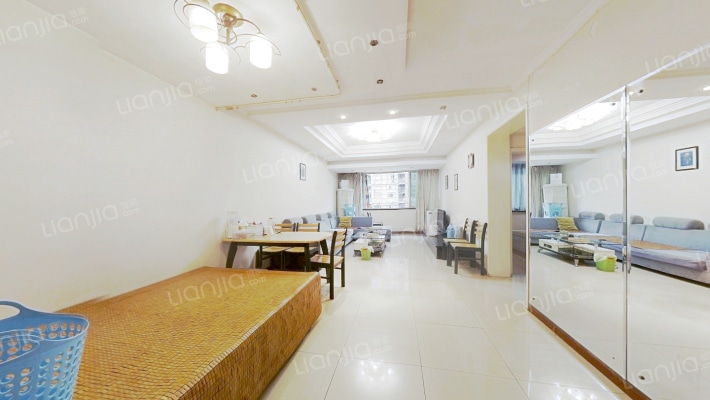 华宇龙泉大厦二手房实景图