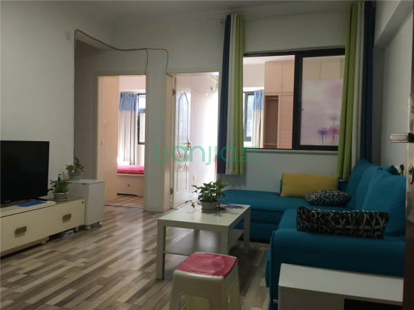 名著司南住宅式公寓,高楼层28层,装修,随时看房