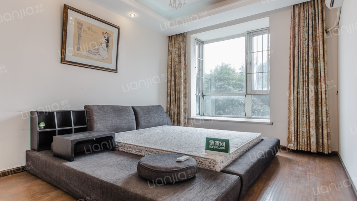 融城理想 套三 有入户有阳台 有装修