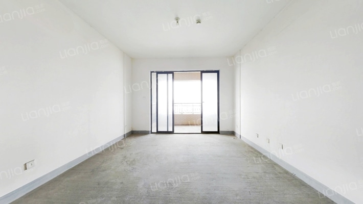 保利中心二手房实景图