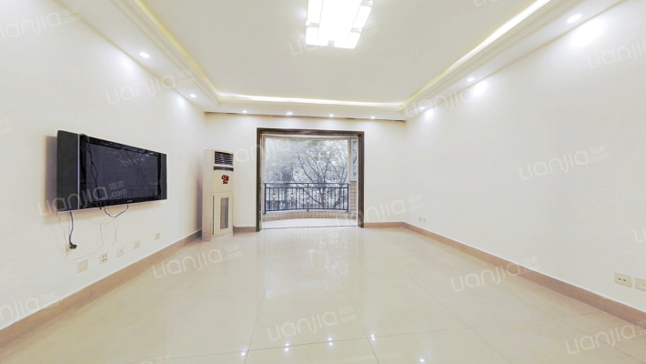 亲河名居A区二手房实景图