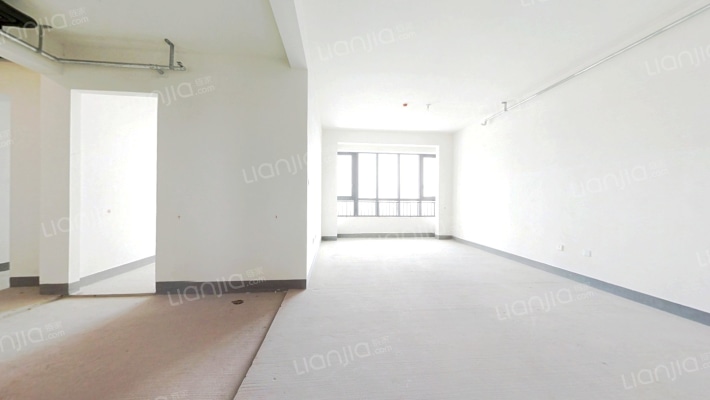 卡地亚花园城蔚蓝轩A区二手房实景图