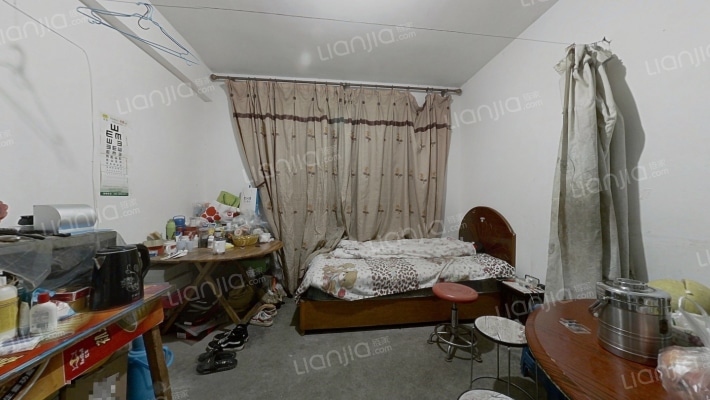 新桥逸景C区 2室1厅 东南-客厅