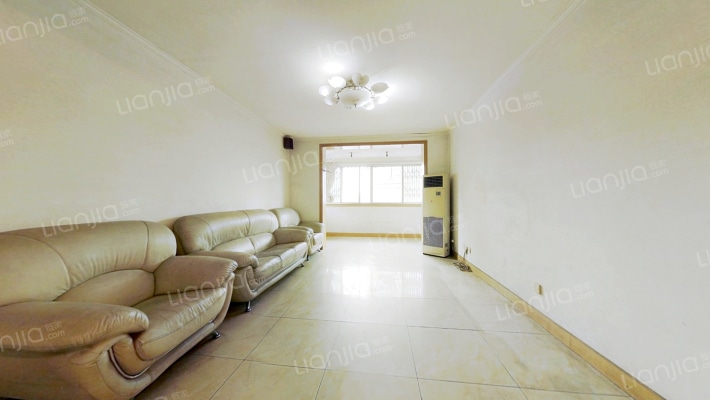 卫雅苑二手房实景图