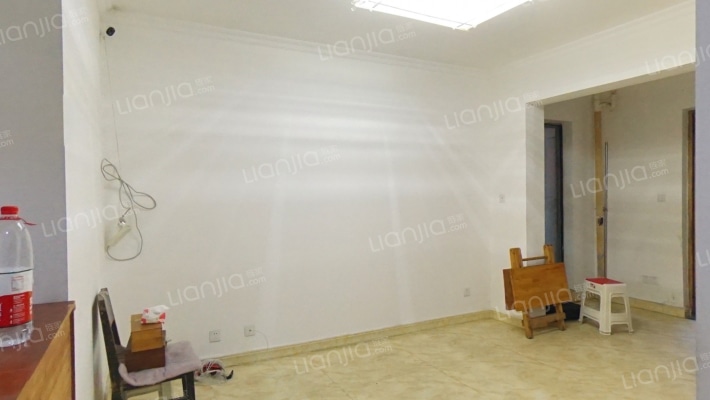 前锋空港国际二手房实景图