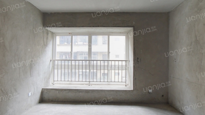 映电花园二手房实景图