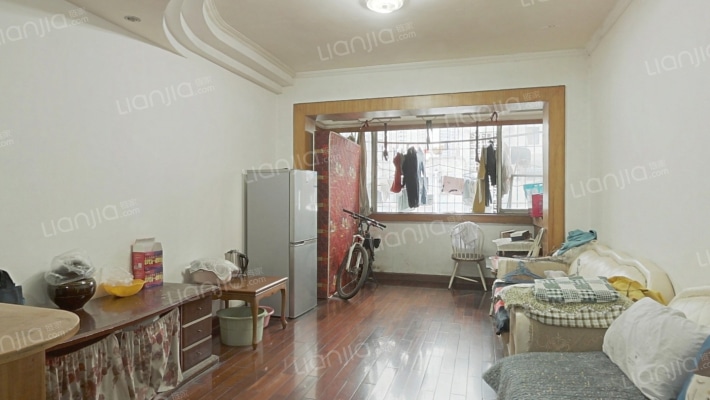 育苗路8号二手房实景图