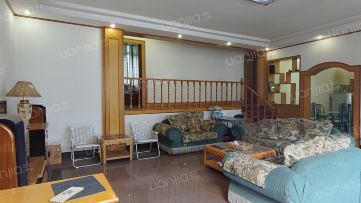 毕生路57号二手房实景图