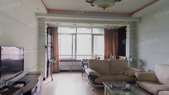 西藏阳光苑二手房实景图