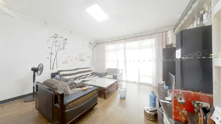 永诚明彩居二手房实景图