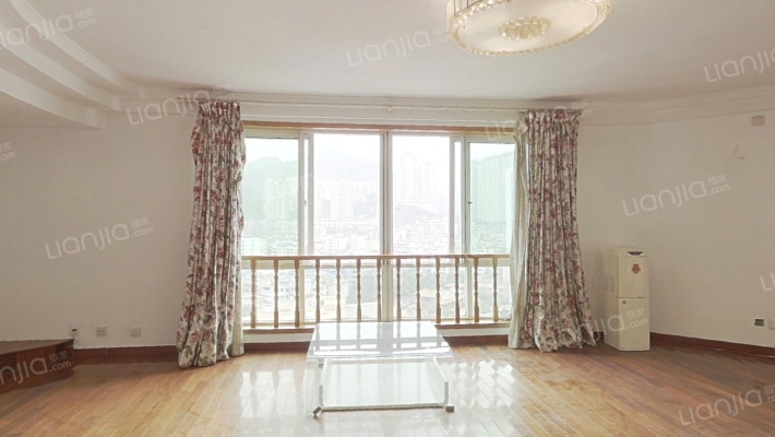 中天宅吉大厦二手房实景图