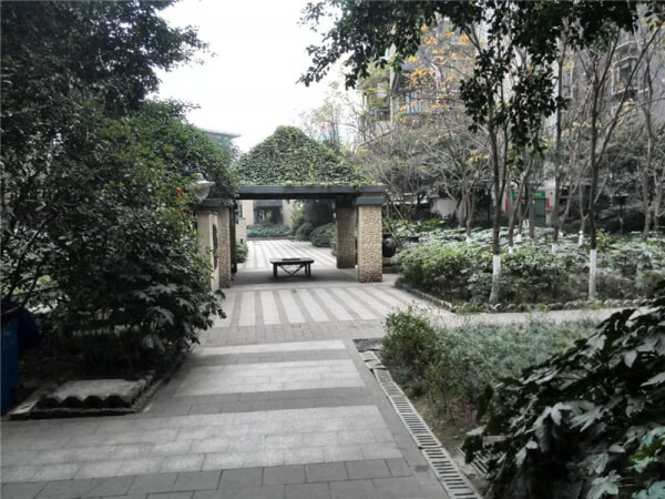 蓝光凯丽美域 3室2厅 2700元