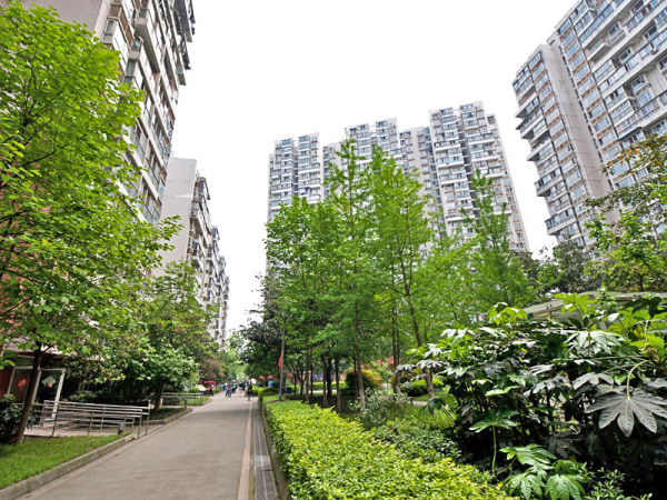 清水套二 可任意装修 小区环境好 客厅带阳台_成都琉璃场皇经嘉苑二手