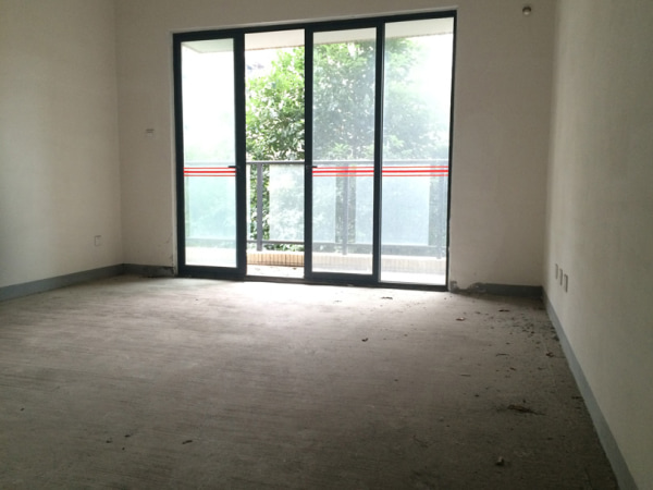 丁香郡 无营业税 性价比高 中低楼层老少皆宜