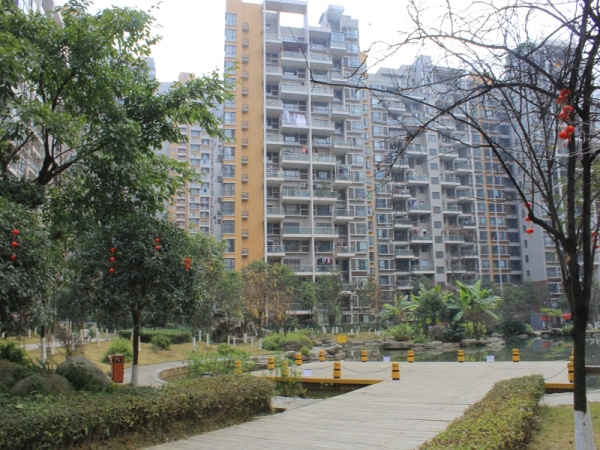 低楼层59万 带大入户 带大阳台_成都大面师大现代花园二手房推荐-链家