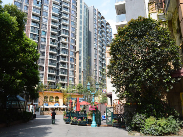 鹭岛国际三期 2室2厅 130万