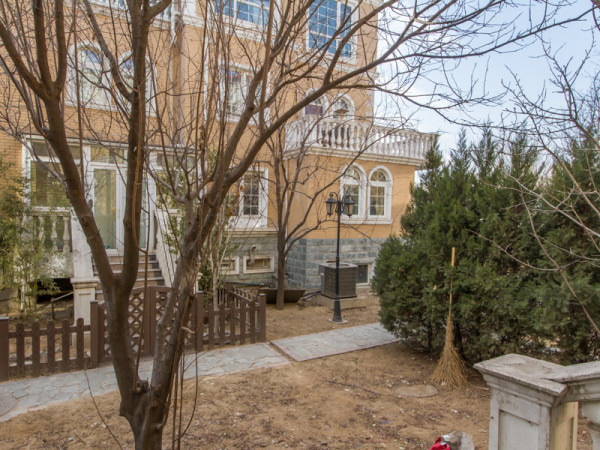 威尼斯花园,经典联排别墅,免税,送花园,送车库_北京北七家威尼斯花园a