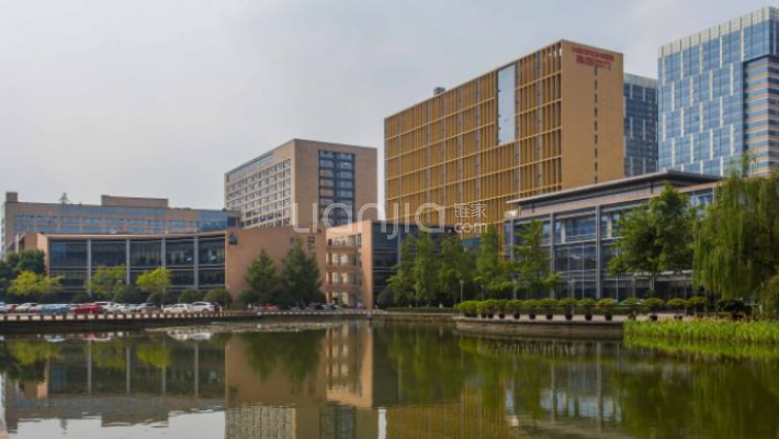 高新科技孵化园外景图
