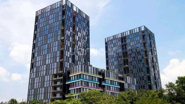 花样年香年广场外景图