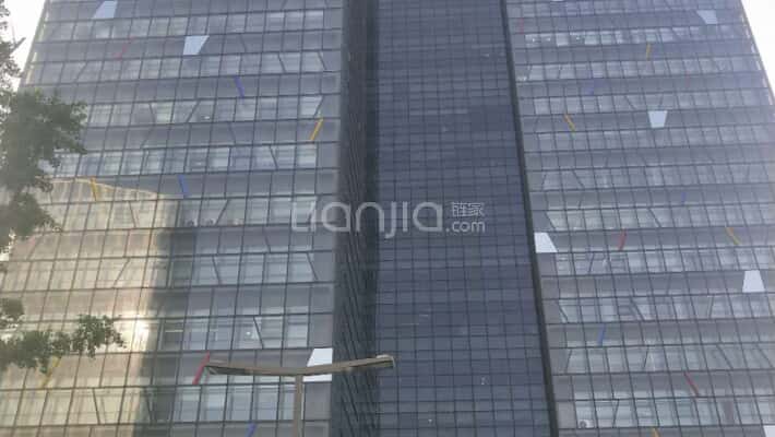 月亮湾国际商务中心外景图