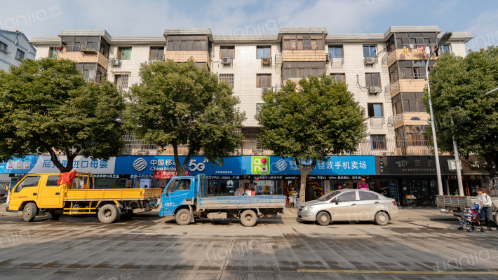 马山镇牛角溇外景图