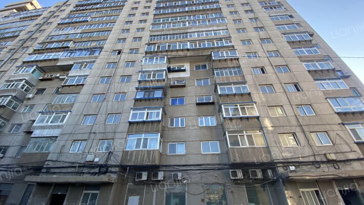 重型机械厂宿舍外景图