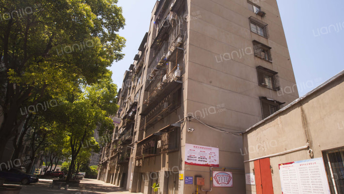 31中家属院外景图