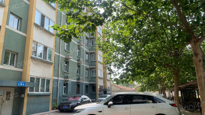 东方裕景外景图