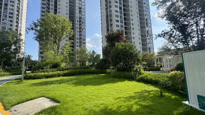 浦仙嘉苑外景图