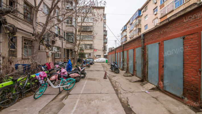 司家庄西街8号院外景图