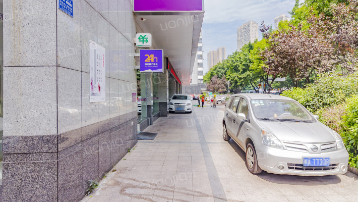 金尊名都外景图