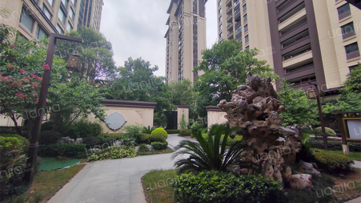 建发雍龙府1期外景图