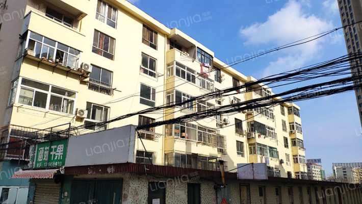 清泉寨城南区外景图