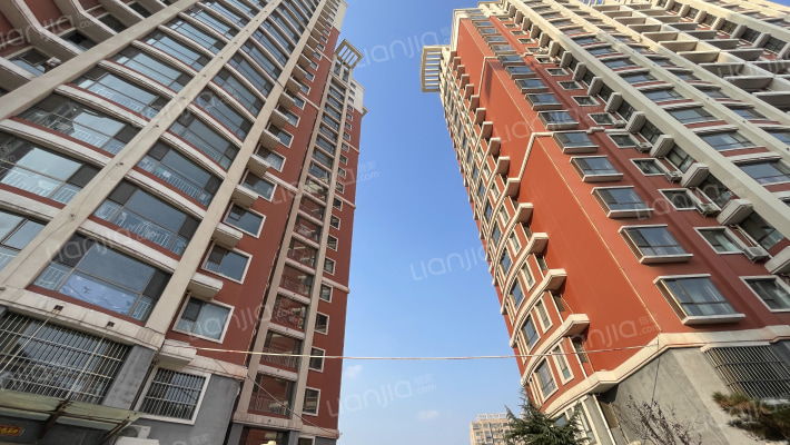 育英小区外景图