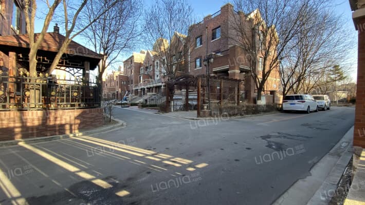 中海央墅外景图