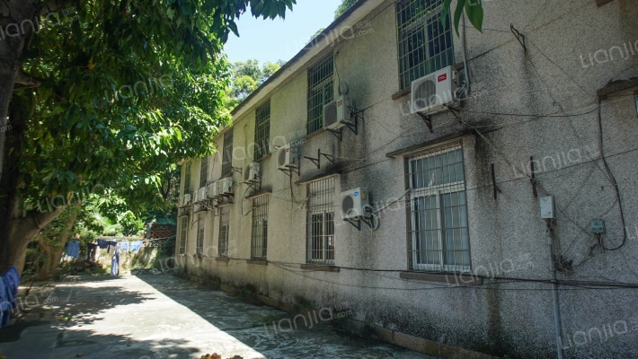 东兴小区外景图